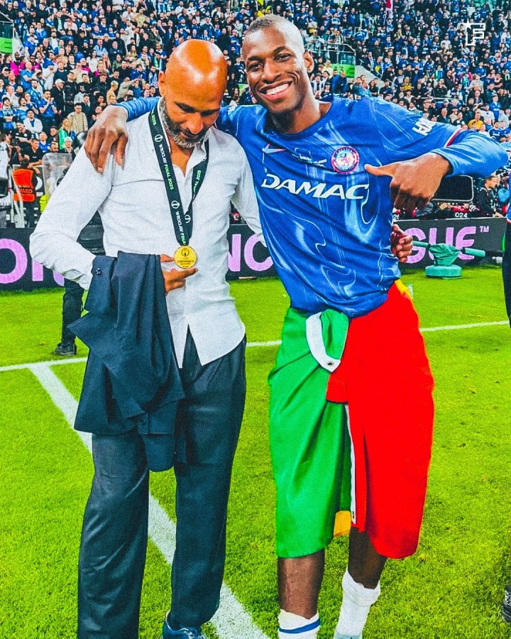 杰克逊经纪人：两赛季30球&蓝军生涯将翻篇 球员预计48小时内转会