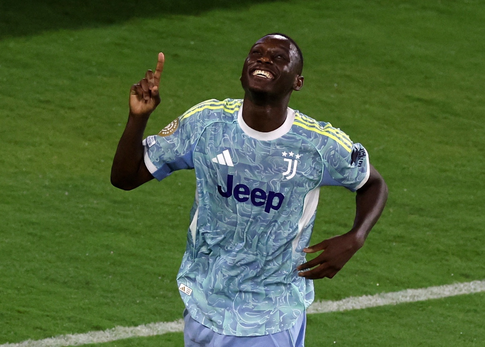 意天空：尤文决定无论弗拉霍维奇留队还是离队，都要引进穆阿尼