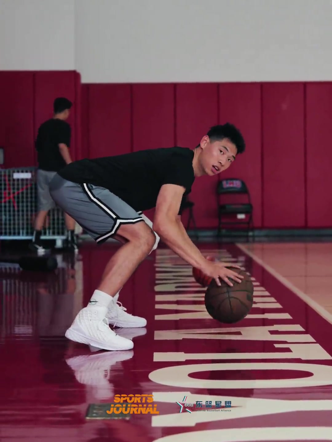 崔永熙继续努力康复训练 上脚新款科比三代Protro战靴