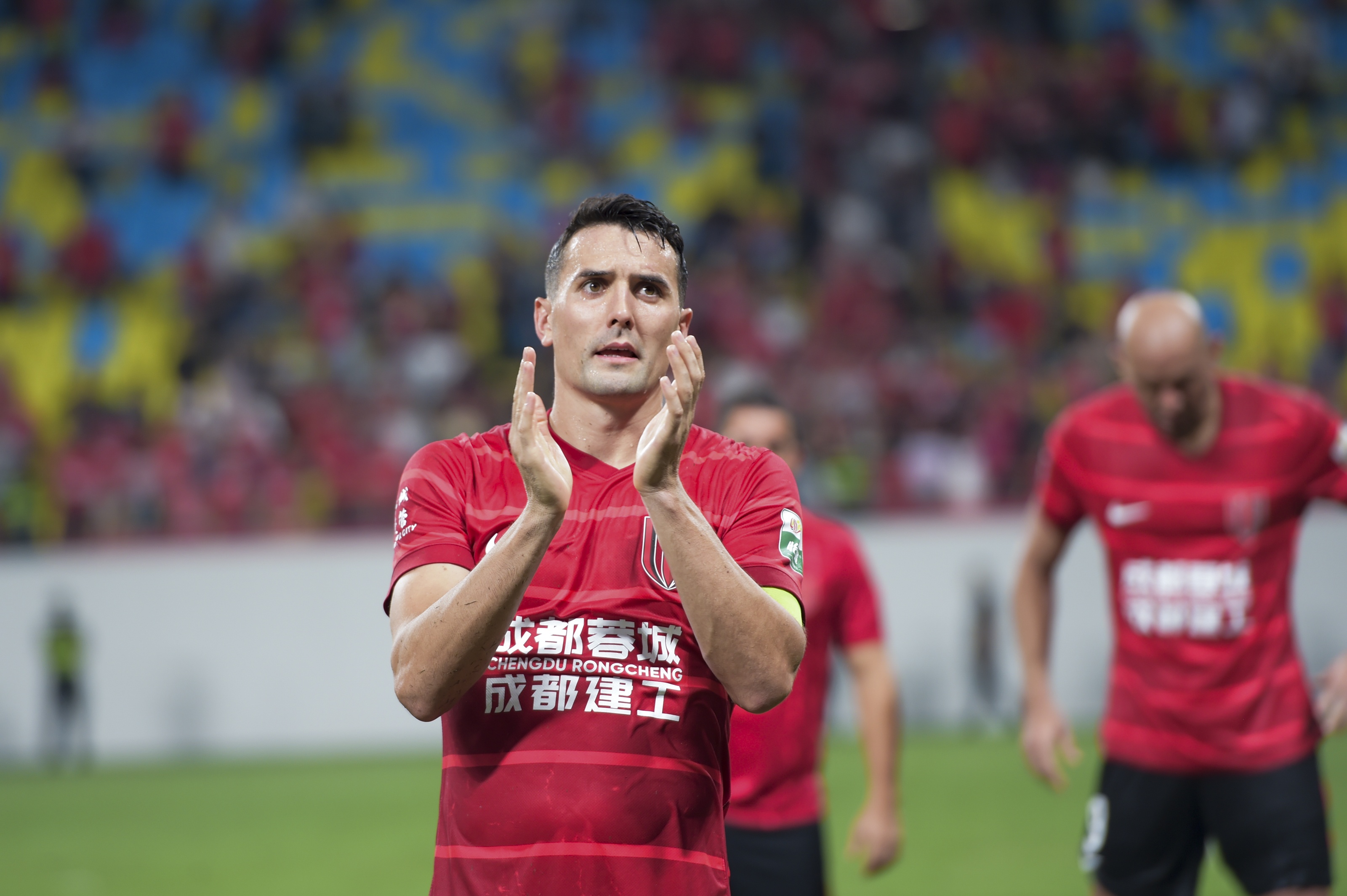 韩媒：周定洋与蓉城续约破裂！周想维持200万欧年薪&蓉城要他降薪