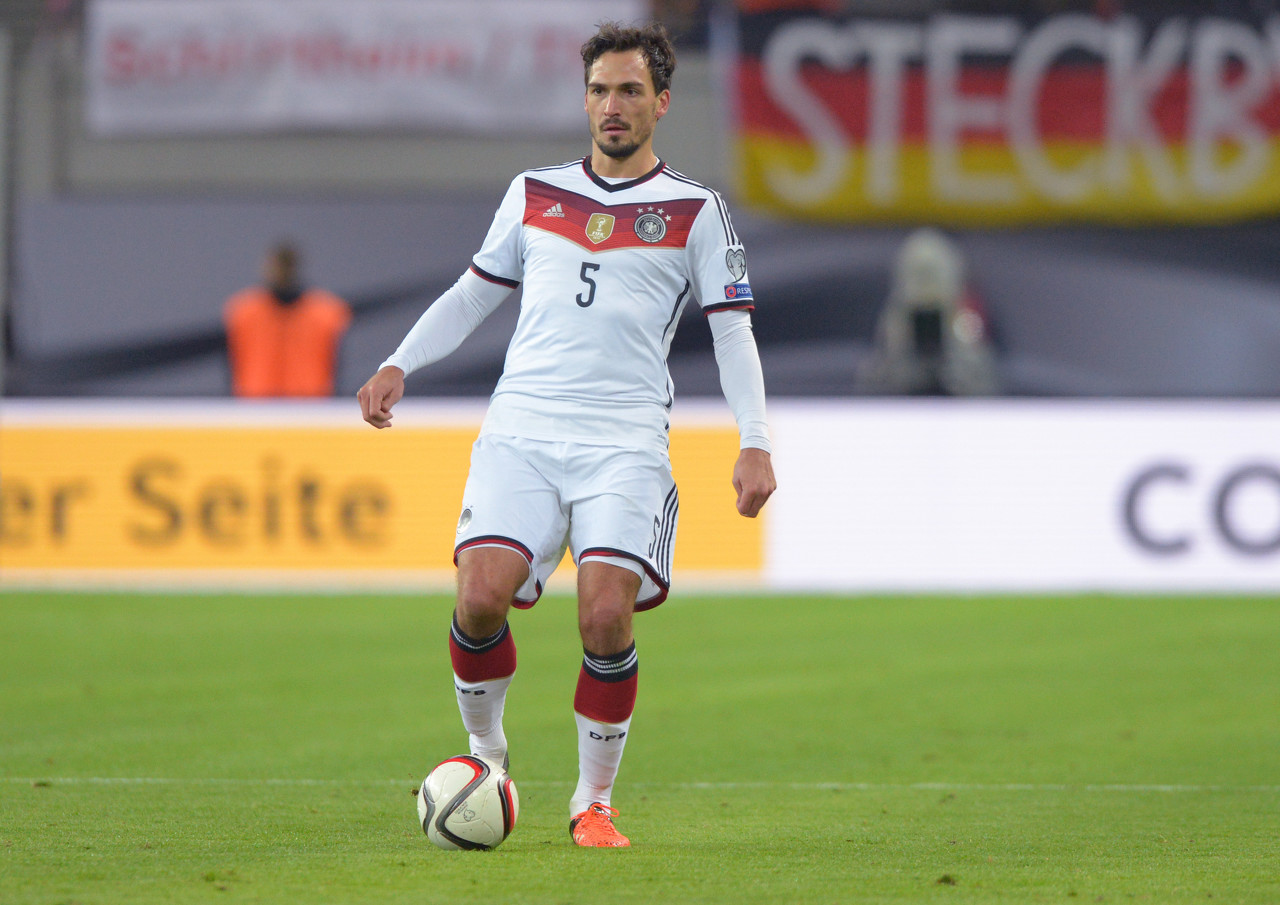 官方：9月7日战北爱尔兰赛前，德国足协将为胡梅尔斯举行告别仪式