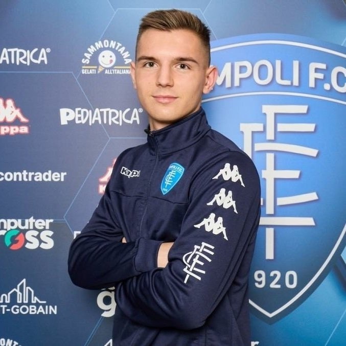 莫雷托：国米U23签下恩波利21岁波兰后腰卡兹马尔斯基