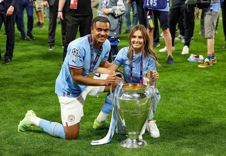 迪马：接下来的几个小时，米兰将决定是否继续求购阿坎吉