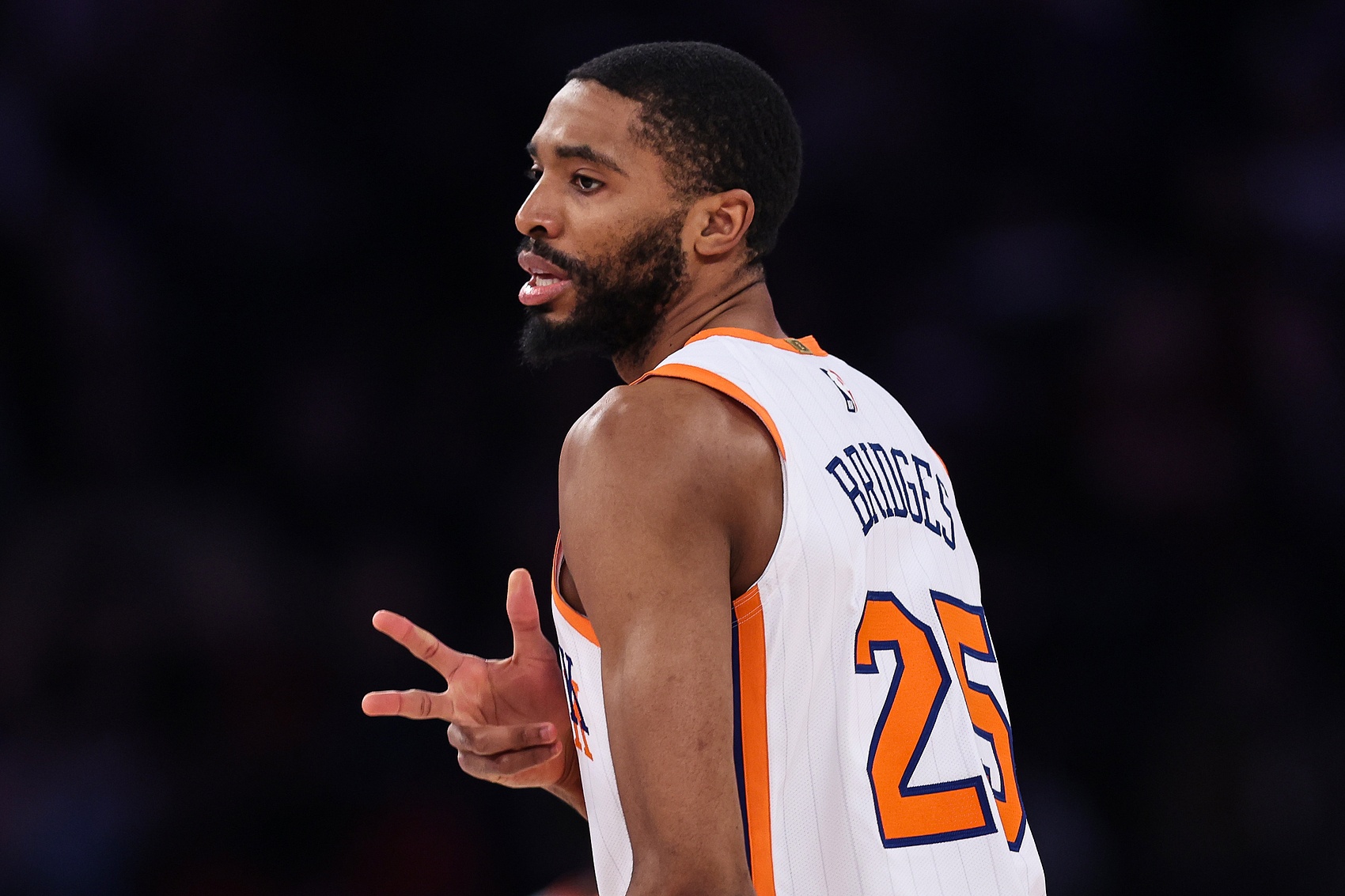 铁人！祝尼克斯球星米卡尔-布里奇斯29岁生日快乐！生涯至今全勤