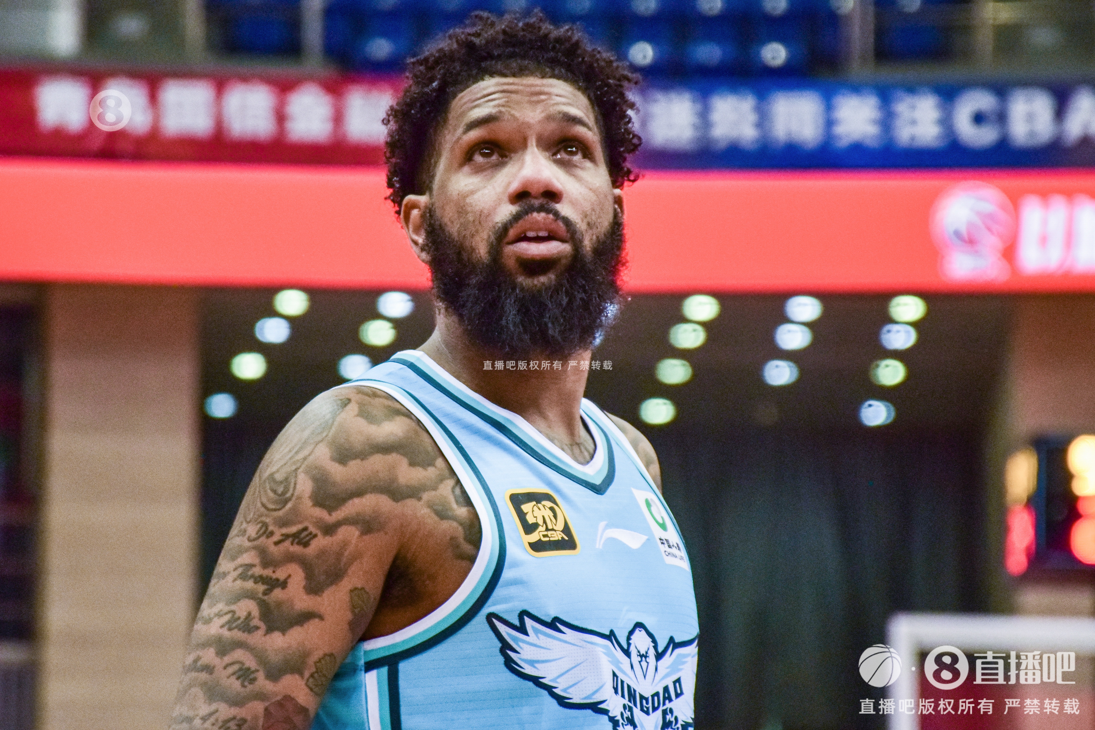 媒体人：山东敲定克里斯&鲍威尔后 第3外援倾向于内线&或是新人