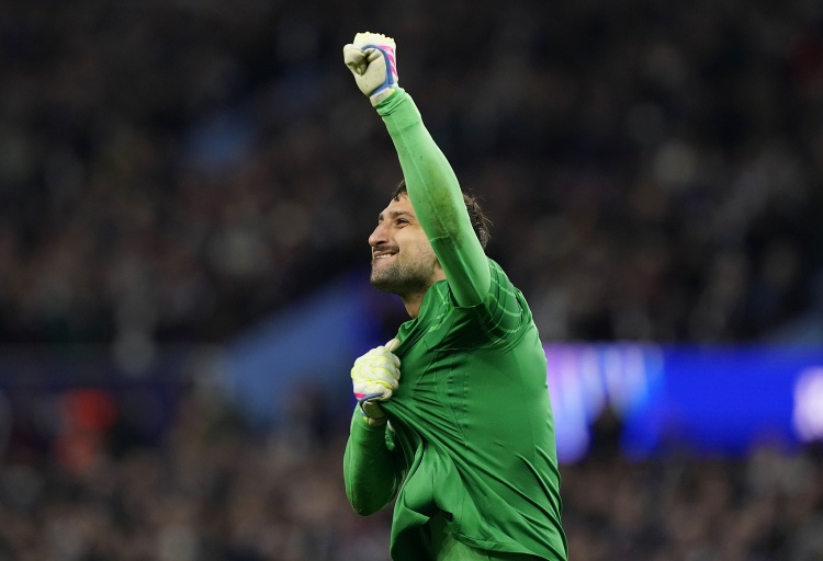 转会倒计时！罗马诺：多纳鲁马已和曼城签下长约