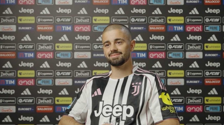 热格罗瓦快问快答：偶像梅西，至今没遇到难缠的对手，我不可阻挡