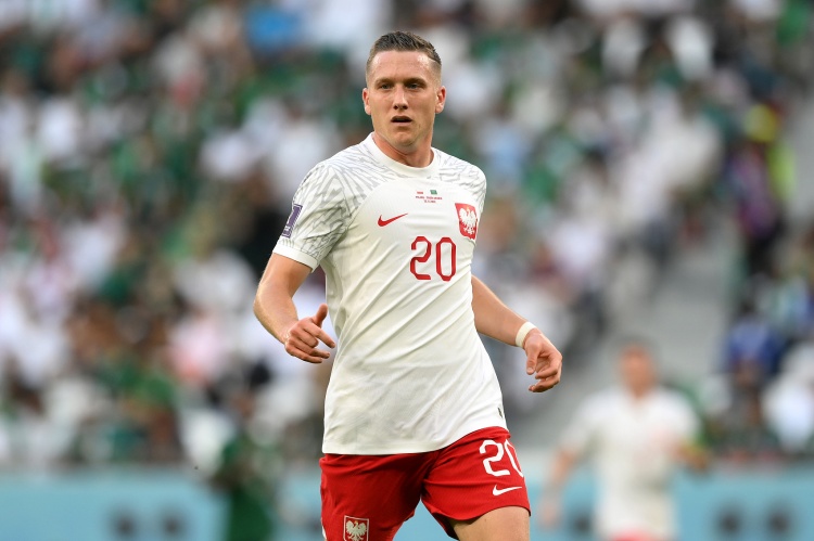 泽林斯基第100次为波兰国家队出场，波兰男足队史第七位百场球员