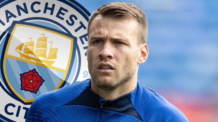 被指破坏草坪！太阳报：贝蒂内利在200万镑豪宅外建停车位被投诉