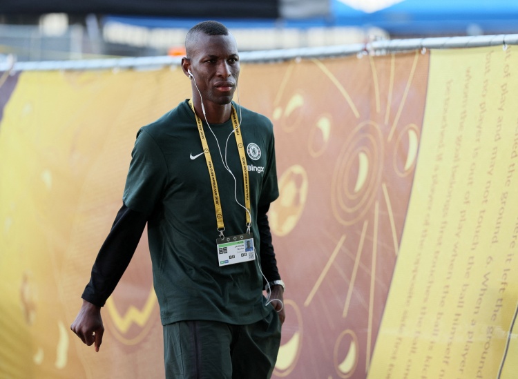 记者：孔帕尼将灵活使用杰克逊，计划让他出任所有进攻位置