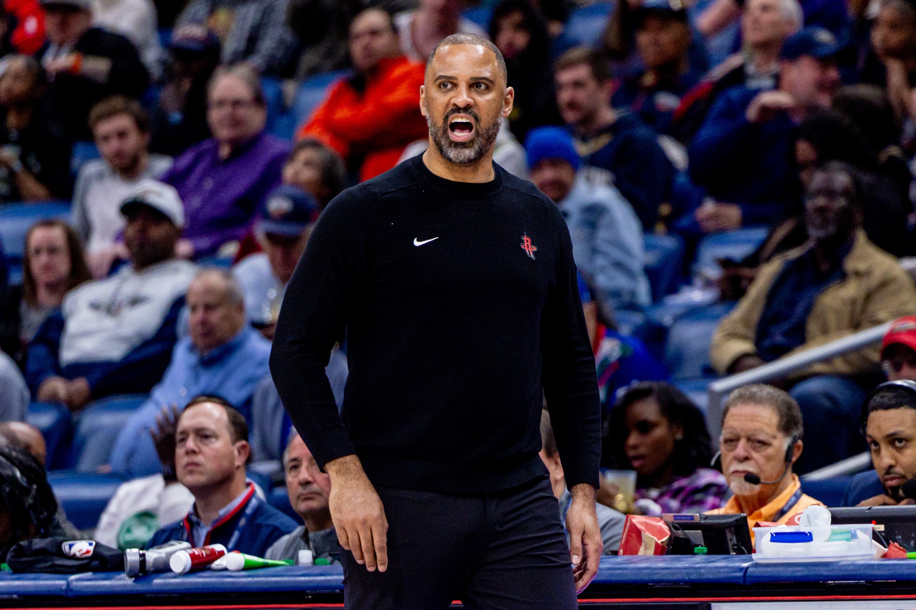 汤帅：乌度卡擅长教年轻球员防守 火箭的进攻也很全面