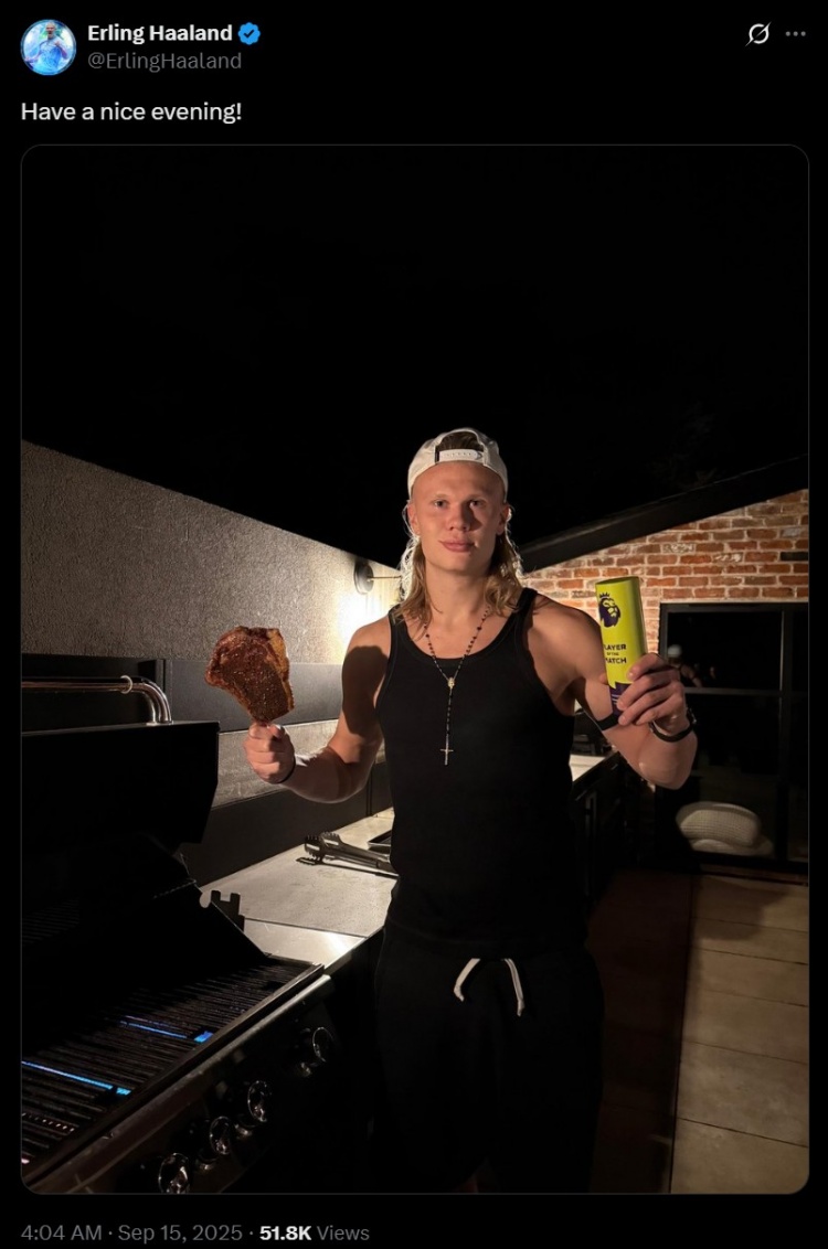 曼市德比双响，赛后哈兰德社媒晒吃烤肉照片：祝你今晚愉快！