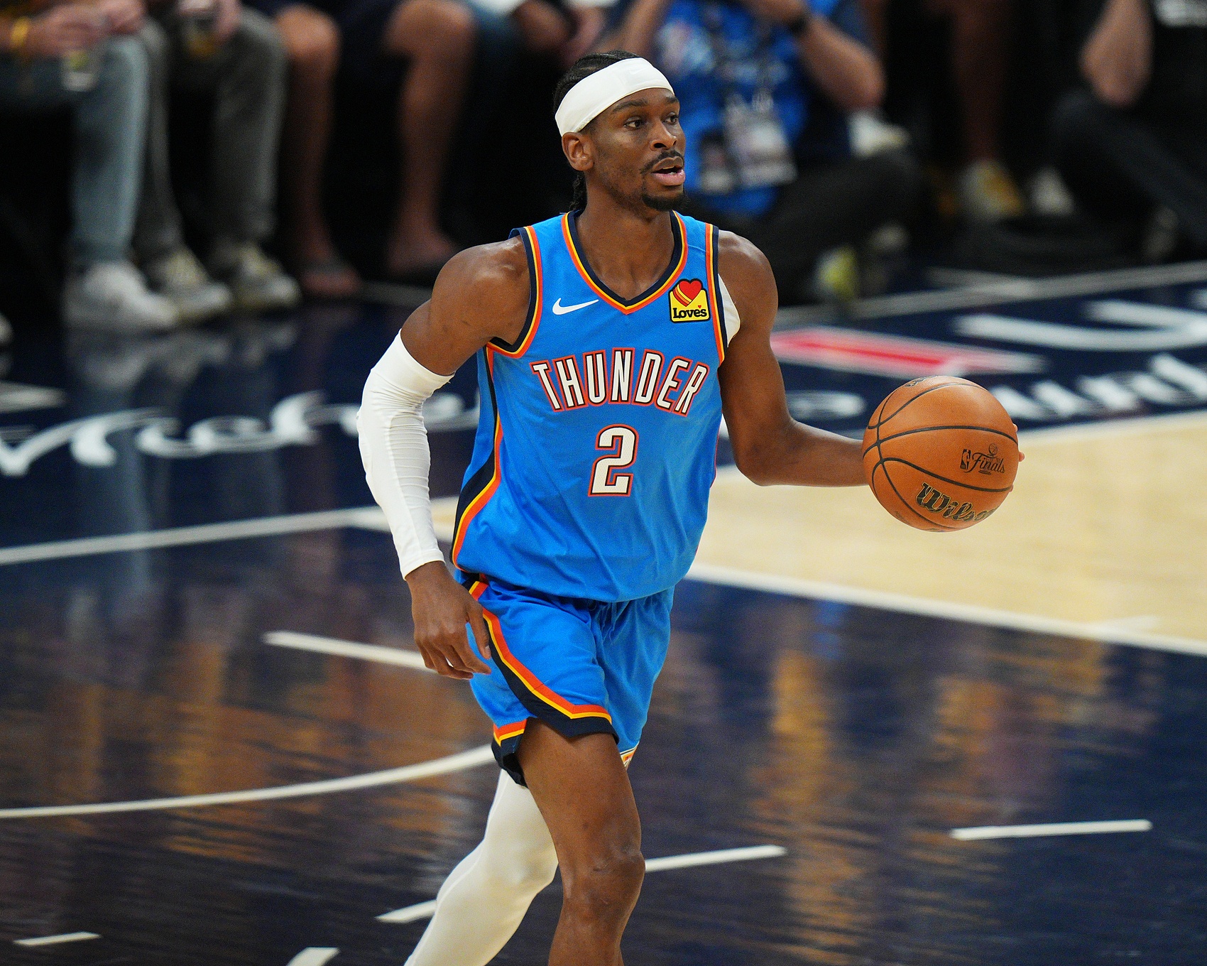 今夏至今16个提前续约总金额23亿 占所有球队花钱总额接近一半