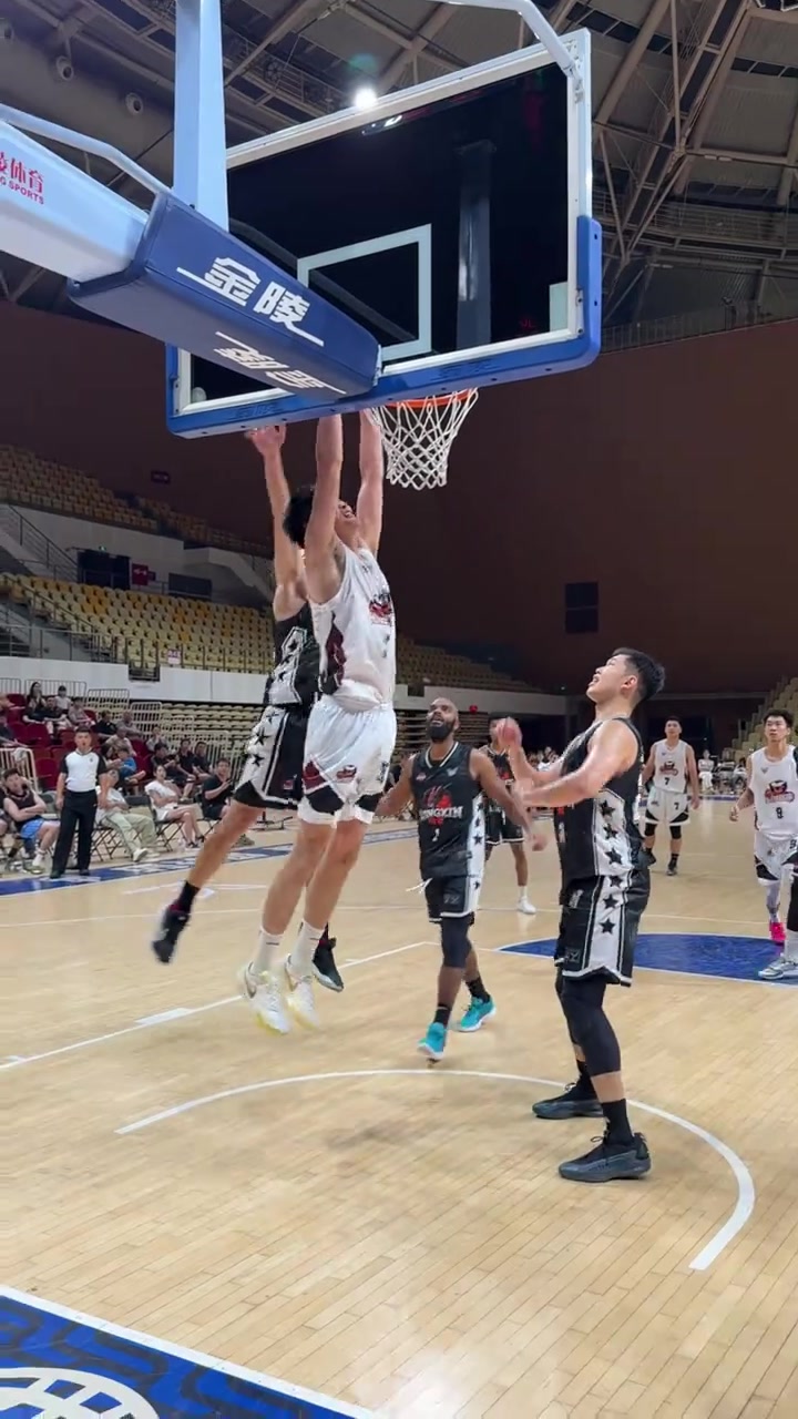 好久不见！朱荣振晒自己近期的比赛集锦：百变小🐷