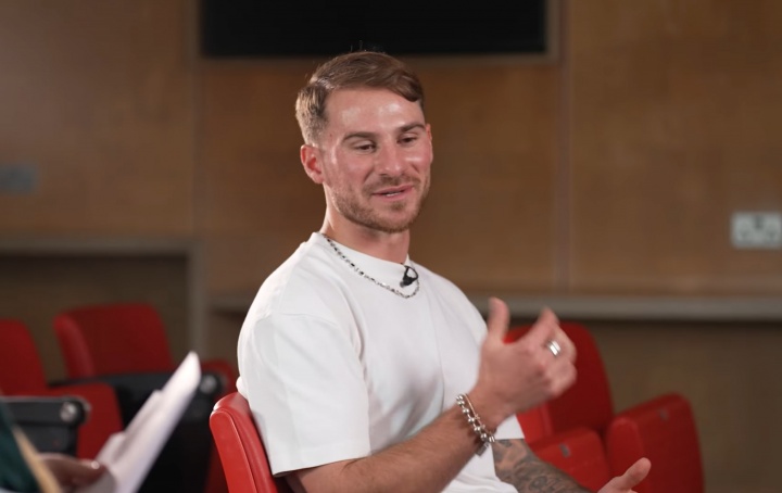 梅罗之争？麦卡：我不觉得有啥争论可言，C罗是世界第二梅西最棒