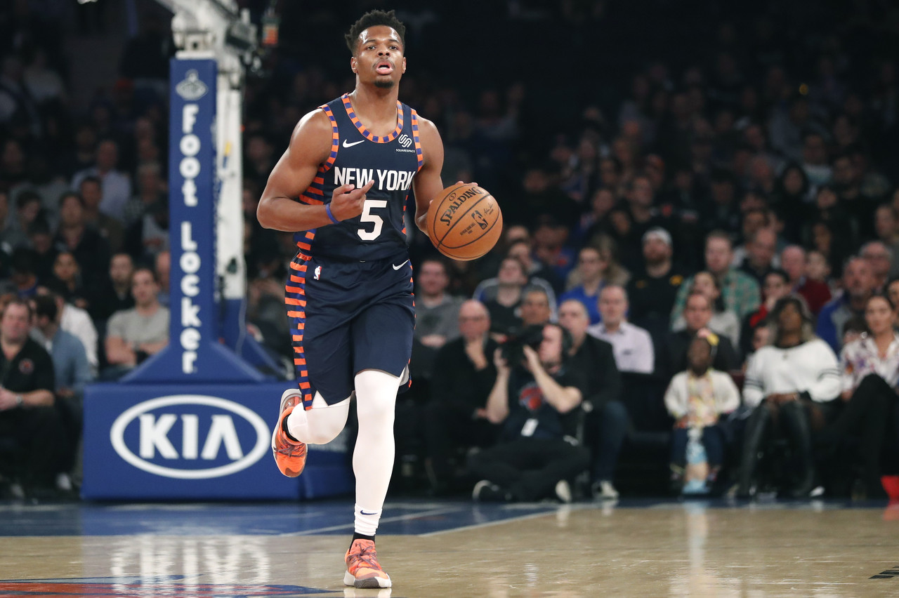 尼克斯记者：小史密斯试训表现出色 但球队决定将名额留给内线