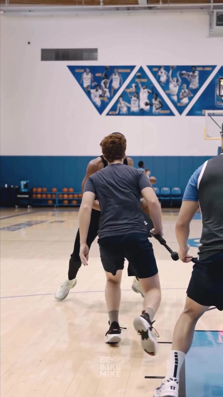 等一个机会！威少更新社媒 转发个人最新训练视频