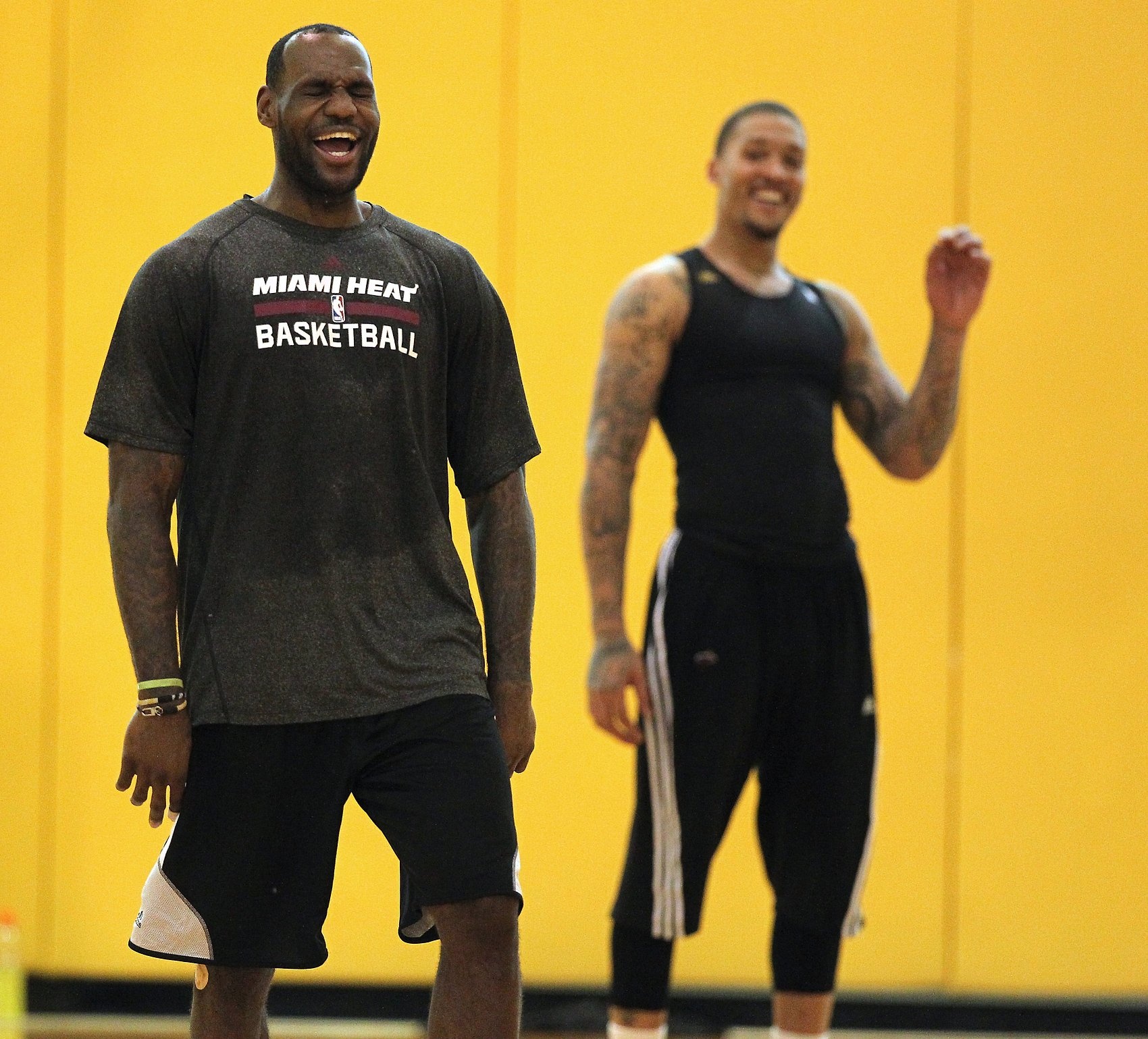 夸梅：贝弗利单挑能完爆吹杨 就像詹姆斯和比斯利根本不一个档次