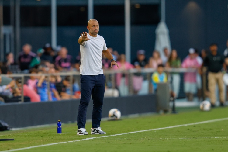 马斯切拉诺：防守是我既担忧又重点关注的问题，必须改进