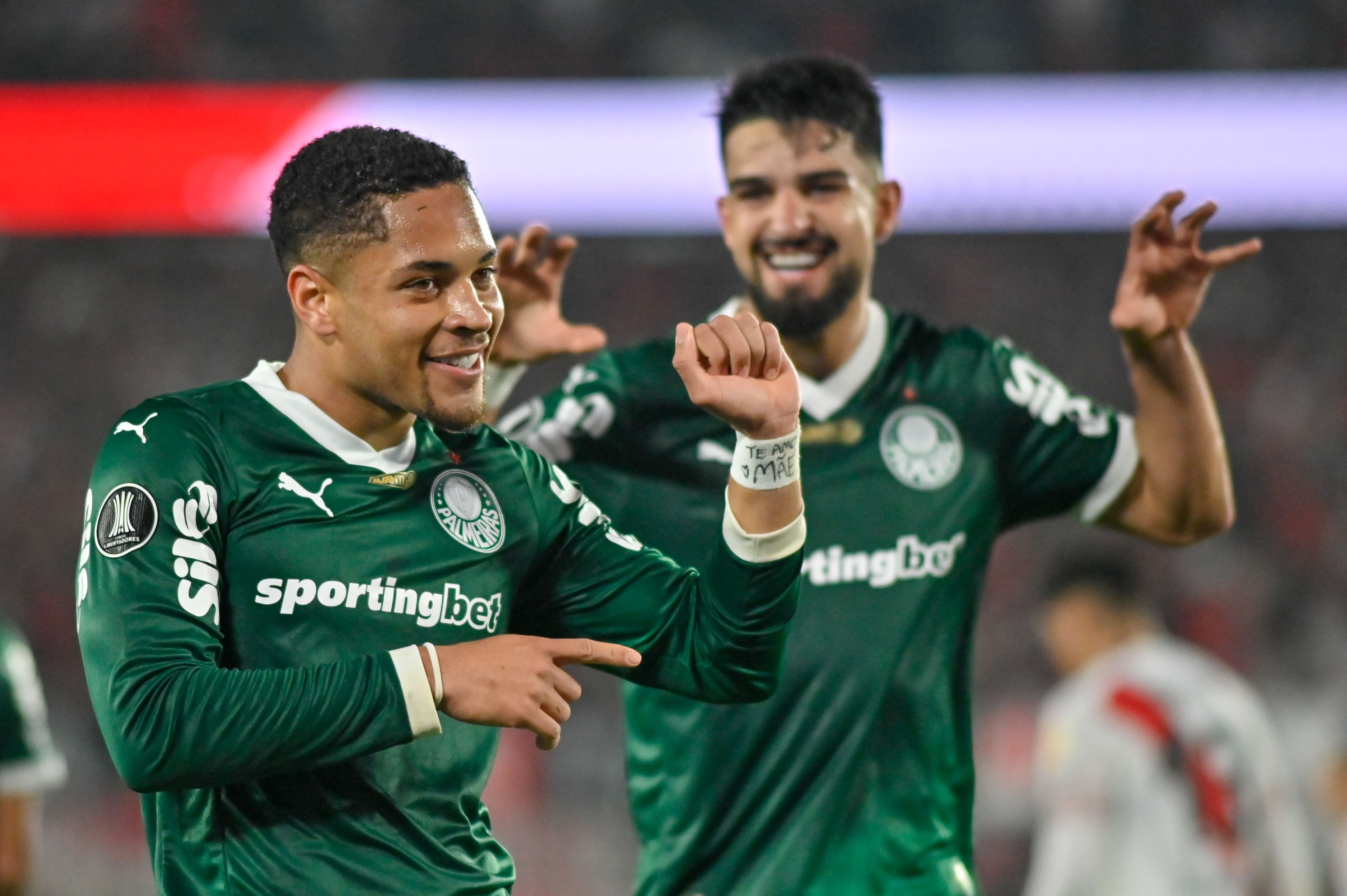 20岁208天！罗克解放者杯已打入10球，21世纪第二年轻仅次内马尔