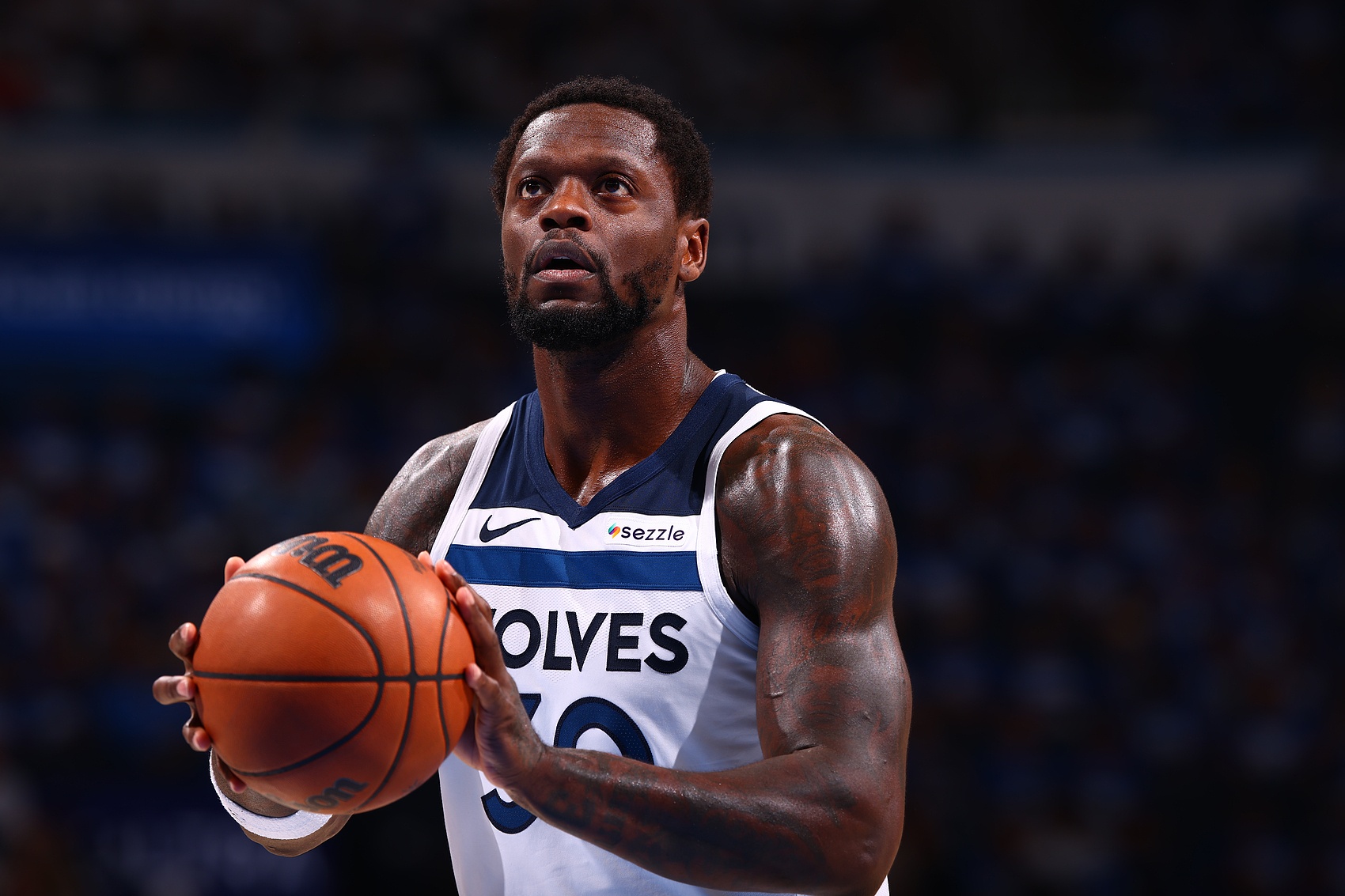 兰德尔：我们爱上了明尼苏达的清新空气 在这里不必每天追求完美