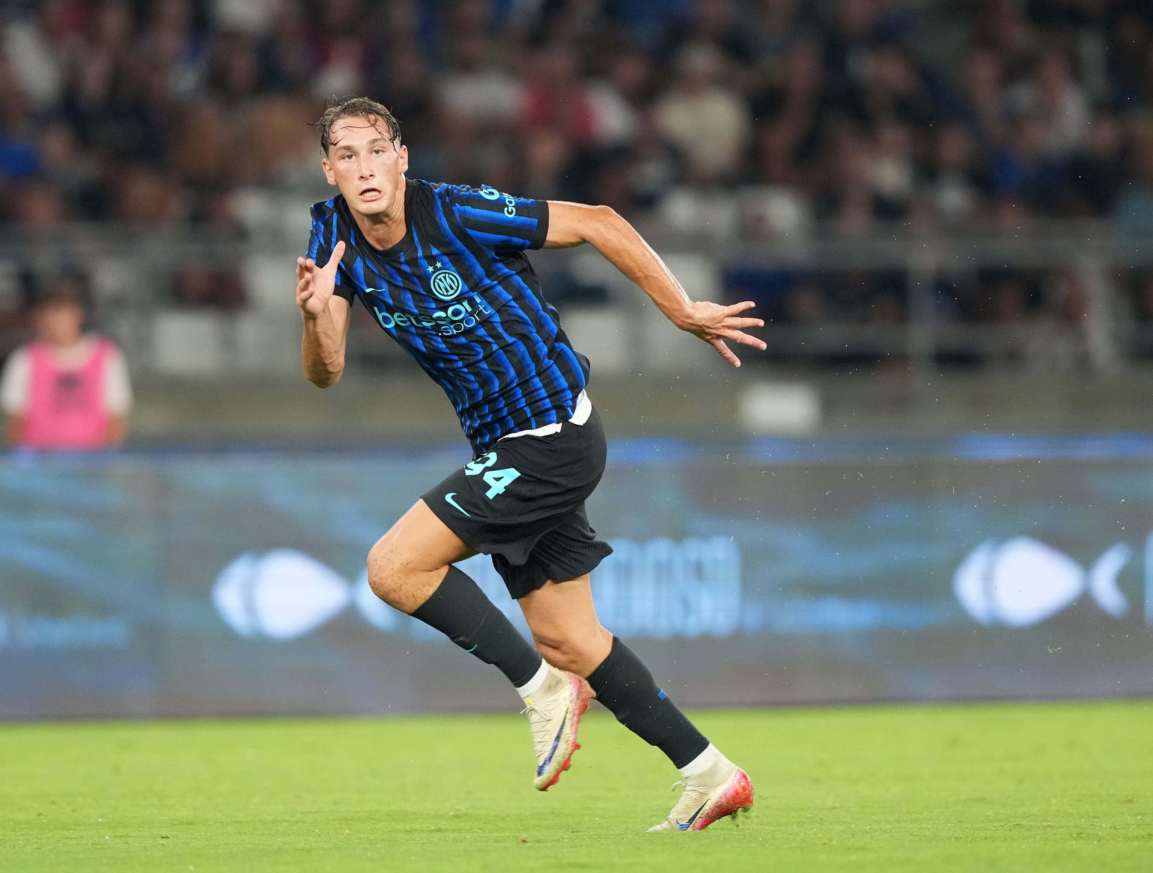 埃尔纳内斯：齐沃让球员发挥出最佳水平 埃斯波西托无需过度保护