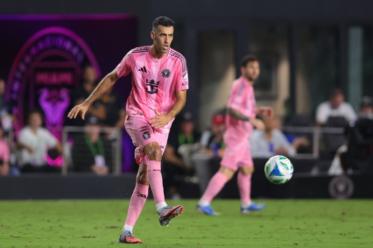 布斯克茨：我和家人都认为退役是最好的选择，我的故事就到这里了