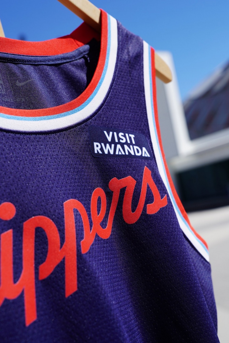 新的球衣广告赞助商！快船与卢旺达官方旅游推广品牌达成合作