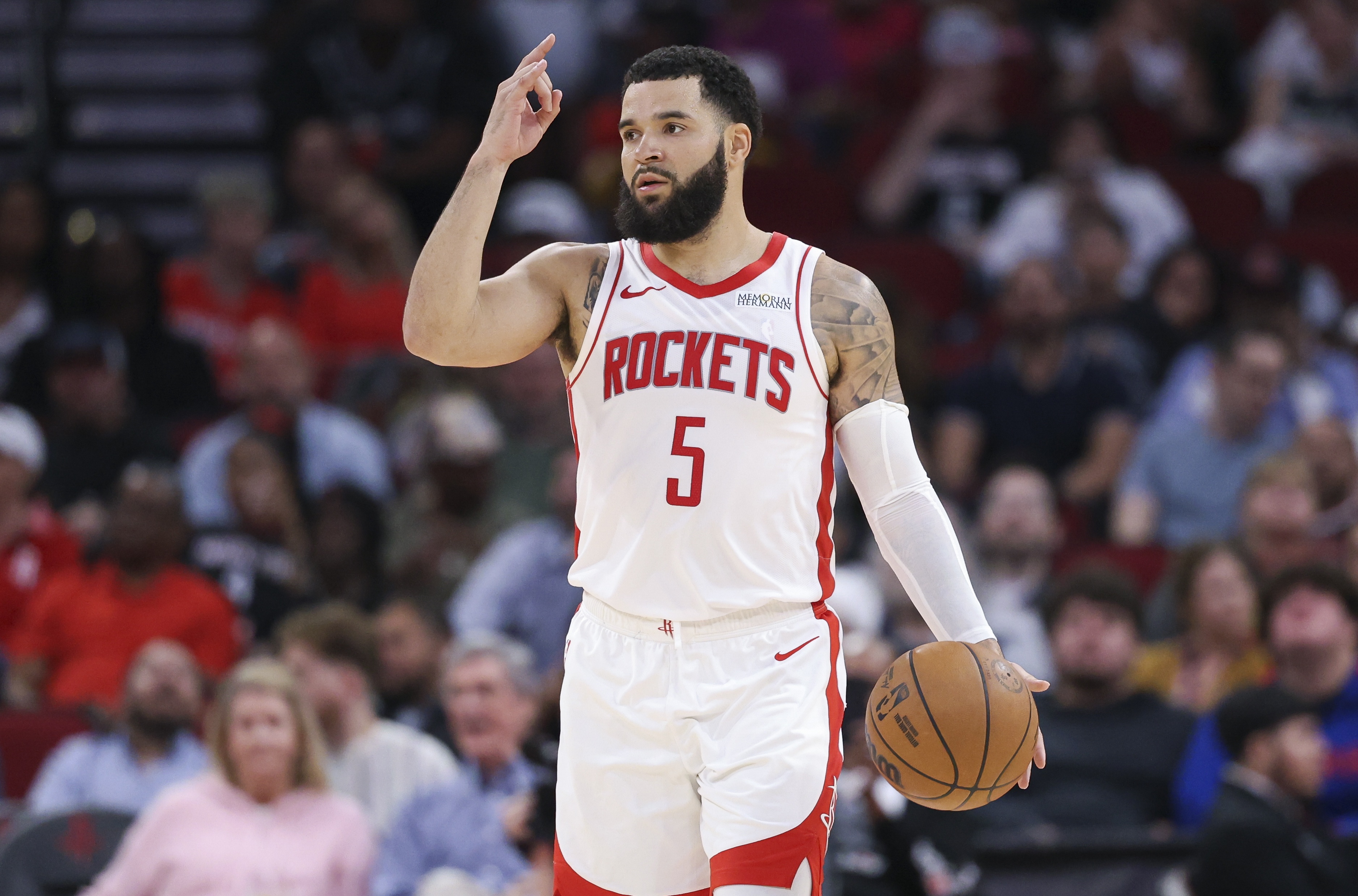 分析师：火箭不需要找人代替范乔丹 绿军朱哥&怀特都不是传统控卫