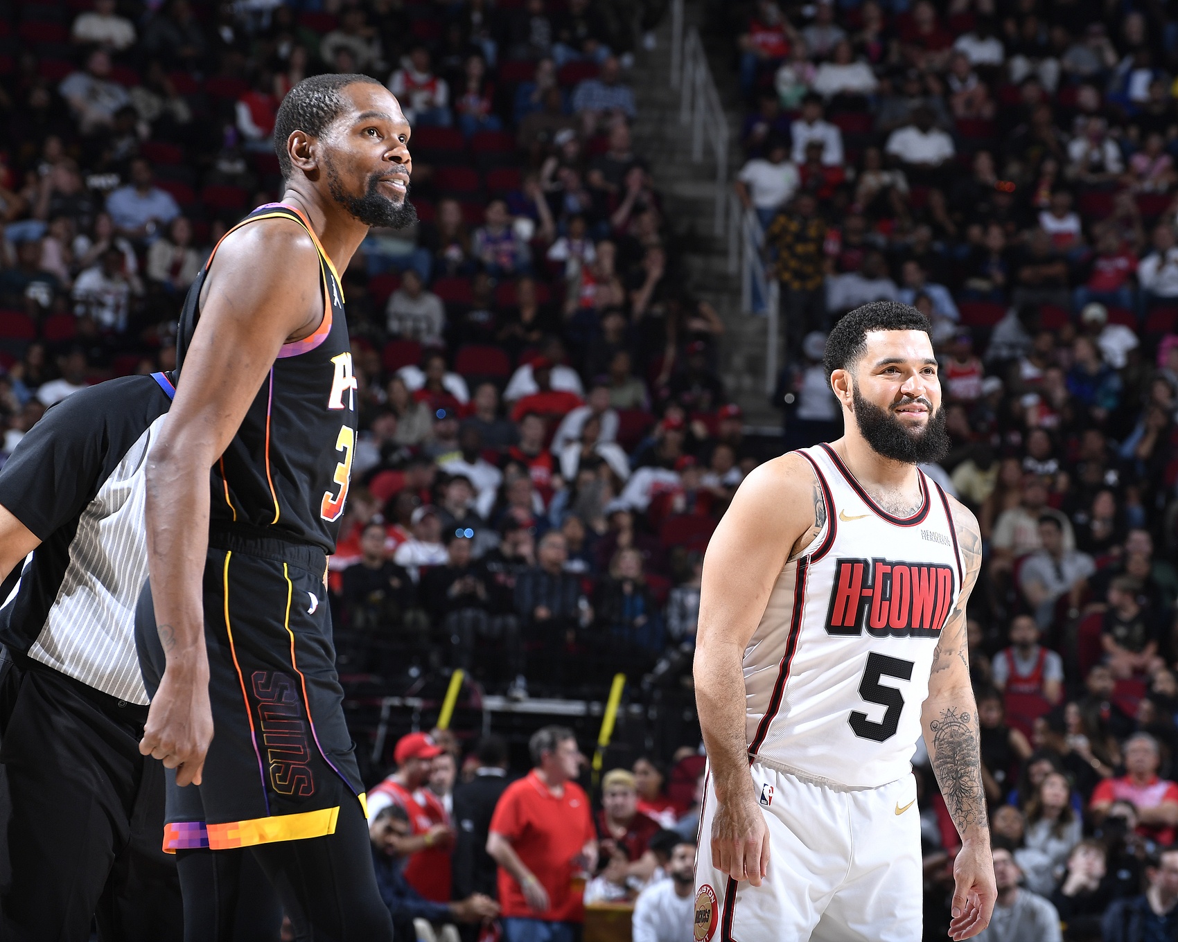 杜兰特：有没有控卫我都能打球 当然有个能持球能组织的球员更好