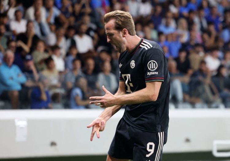 格纳布里：凯恩一半的身体就像机器人，他的表现令人吃惊