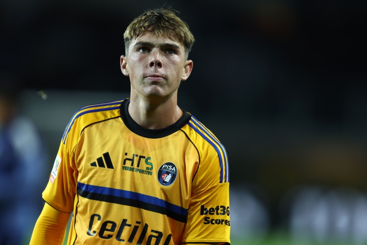 意媒：布冯之子代表比萨上演意甲首秀，他在比赛尾声时替补出场