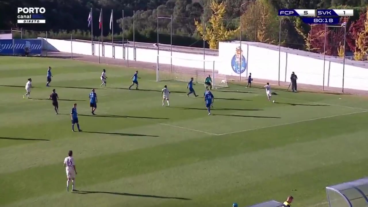 功力还在！已转型歌手的恒大旧将J马，在波尔图传奇赛上倒钩破门