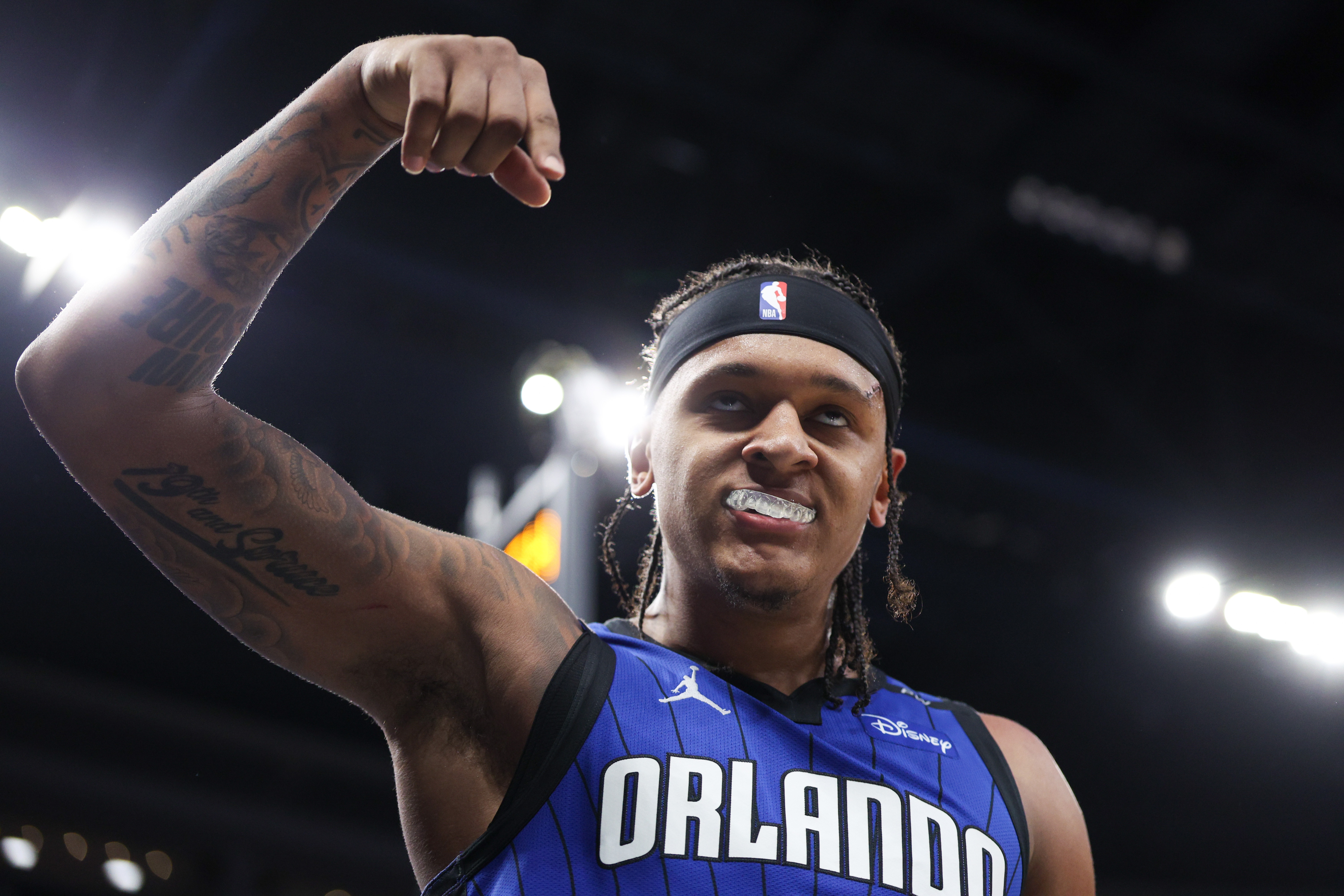 2022届首轮秀中有6人已提前续约：班凯罗&切特&杰伦威顶薪